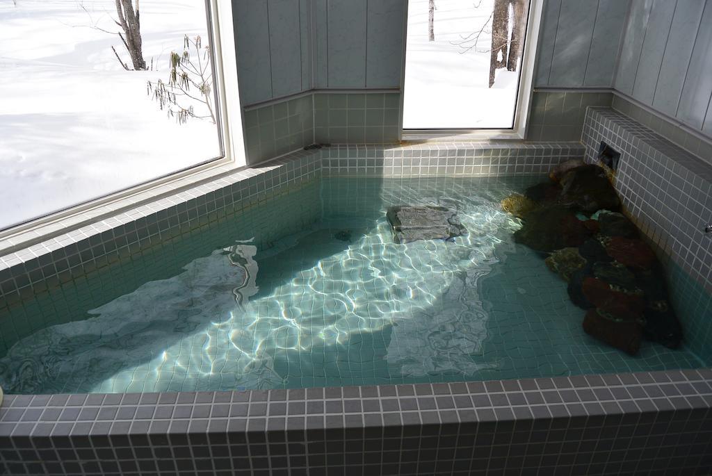 เพนชัน อิง โทมามุ Hotel ชิมุคัปปุ ภายนอก รูปภาพ